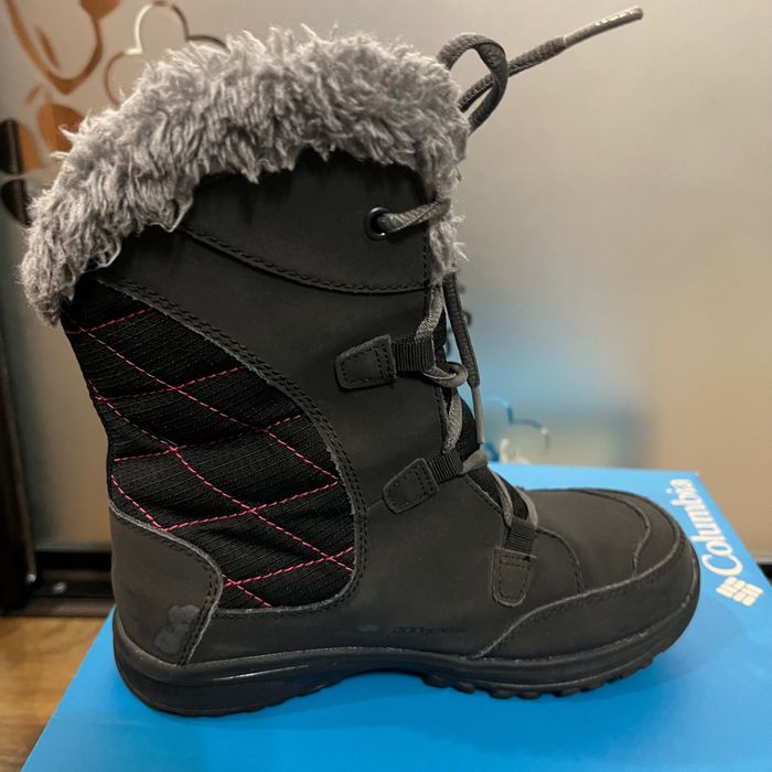 Чоботи для дівчинки зимові Columbia розмір 33