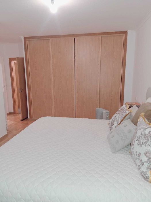 Moradia T5 para venda