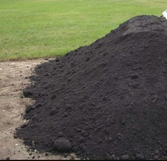 Humus czarnoziem ziemia ogrodowa