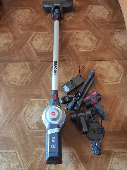Odkurzacz przenośny akumulatorowy Hoover Freedom Stick FD22G stan BDB