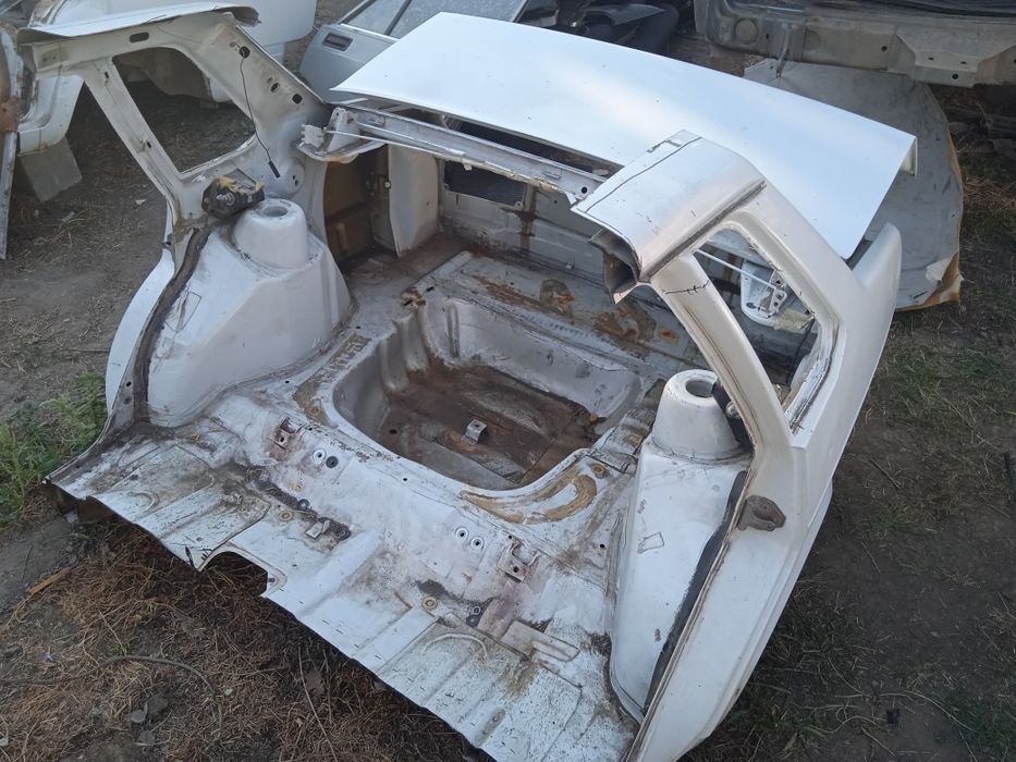 ВАЗ 21099. Крыло правое отличное 1200 грн.