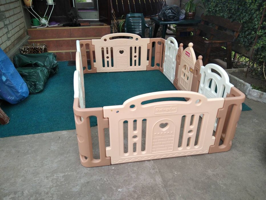 Дитячий манеж Dwinguler