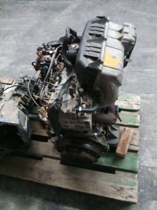 Motor Renault Trafic 2.1 D Ref 852 D 750