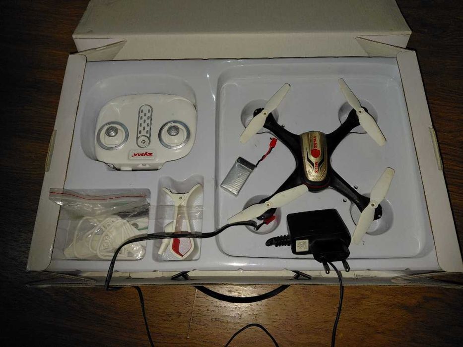 Dron Syma X15W z kamerą