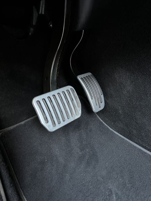 Tesla Model Y 2023р.