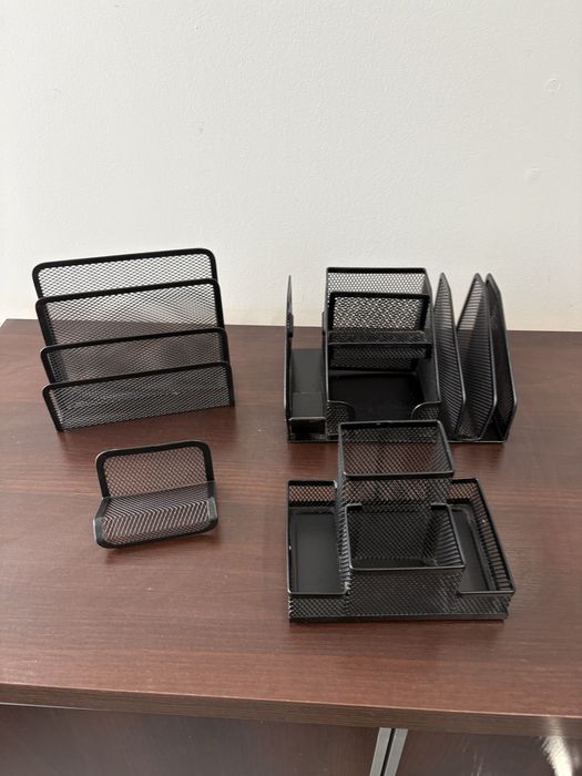 Organizery na biurko