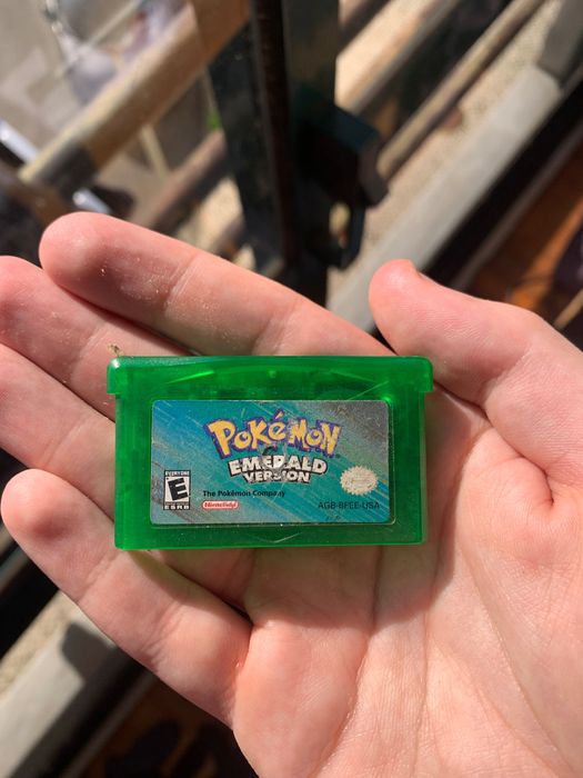 Jogo Pokemon Emerald Versão USA 100% Autêntico