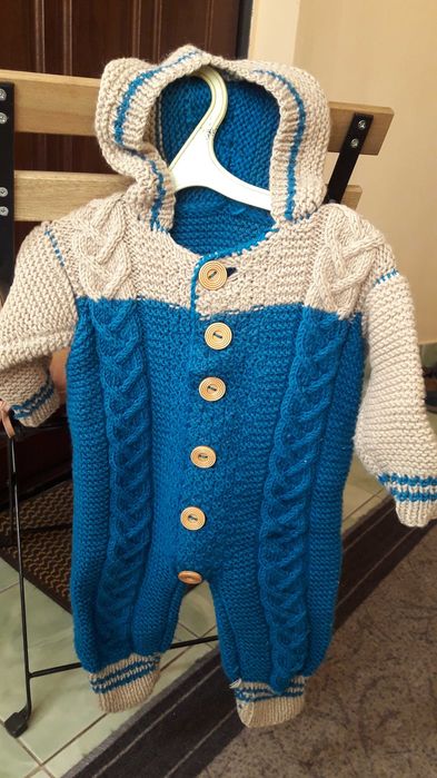 В'язаний комбінезон