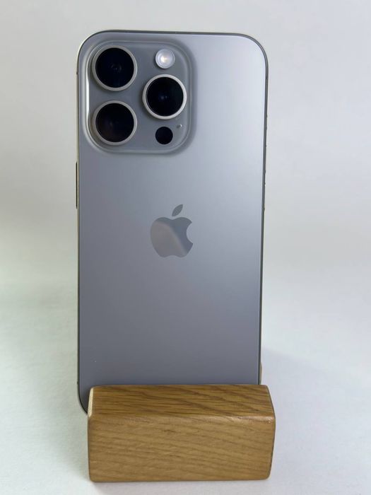 Apple iPhone 15 Pro 256Gb Natural Titanium