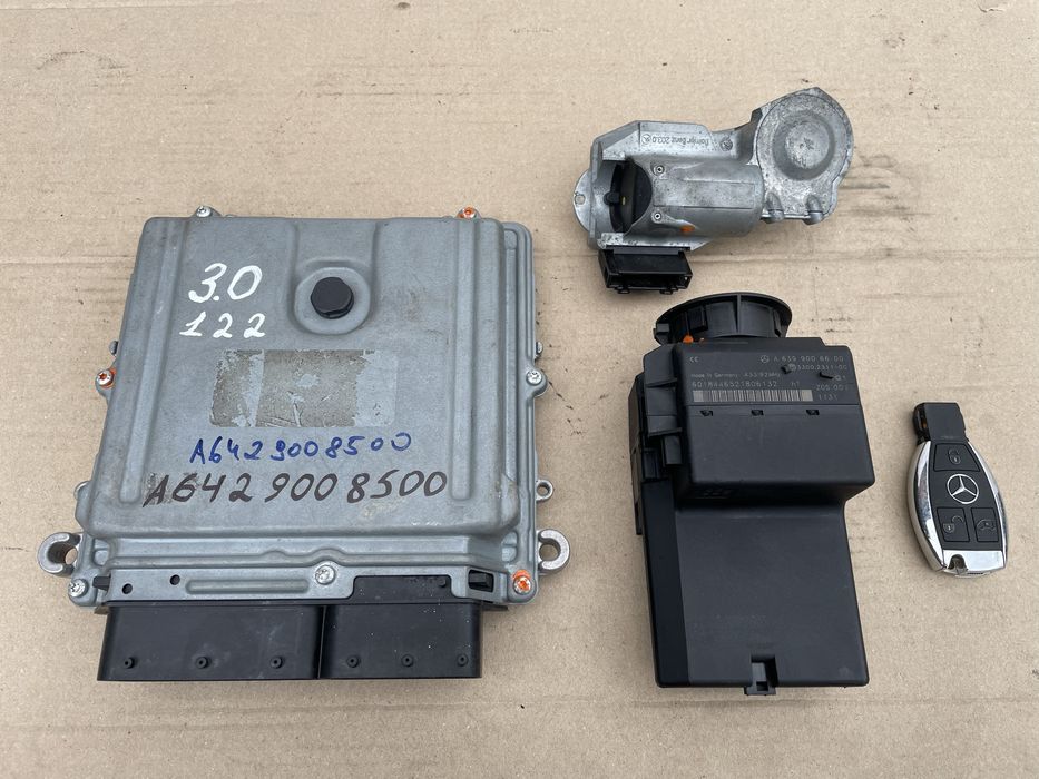 Комплект мозгов двигателя ЕБУ 3.0 VITO-VIANO W639