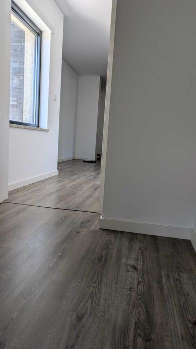 Remodelações em Viseu: Pintura, Azulejo e Chão Flutuante