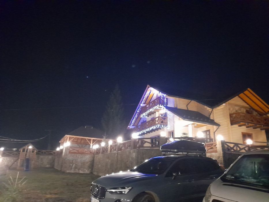 Відпочинок в Карпатах Гостинний двір «FAMILY»