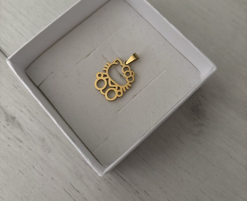 zawieszka do naszyjnika hello kitty