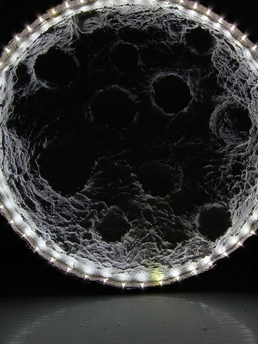 Candeeiro de parede. Luz de presença