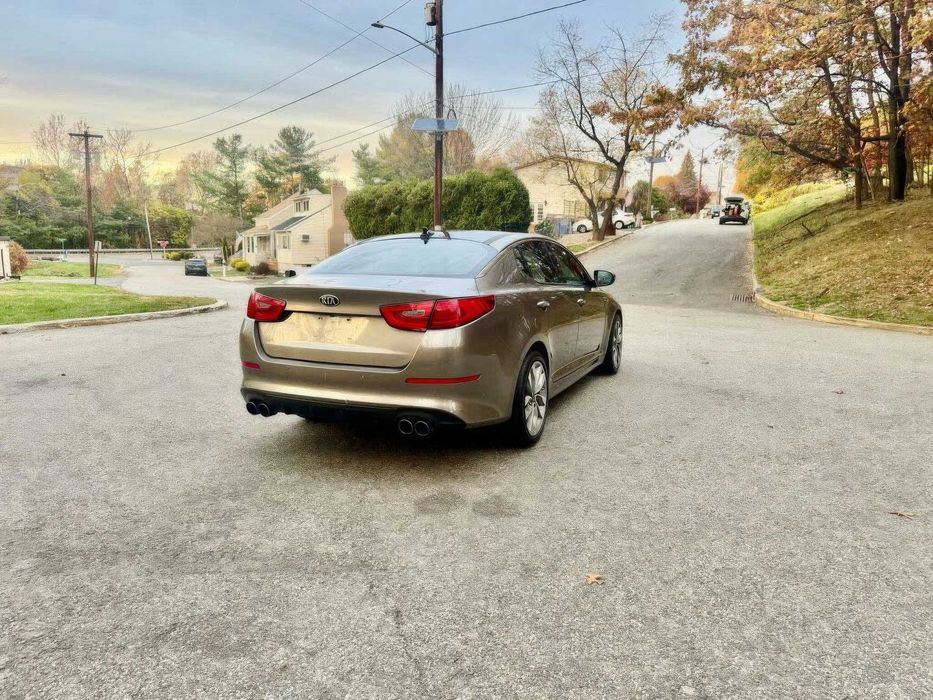 Kia Optima      2016