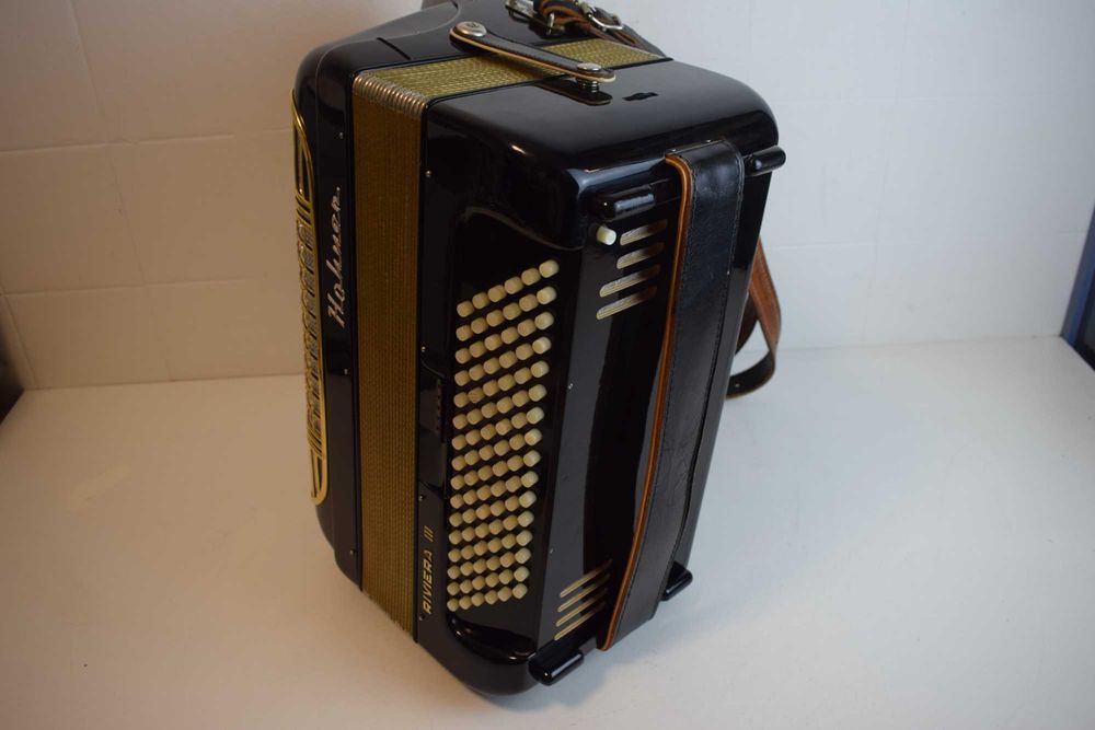 Acordeao hohner Riveira III 3 Voz 96 Baixos, N .306