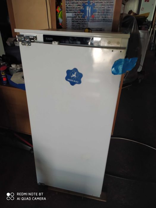 Холодильник з морозилкою AEG(Італія)