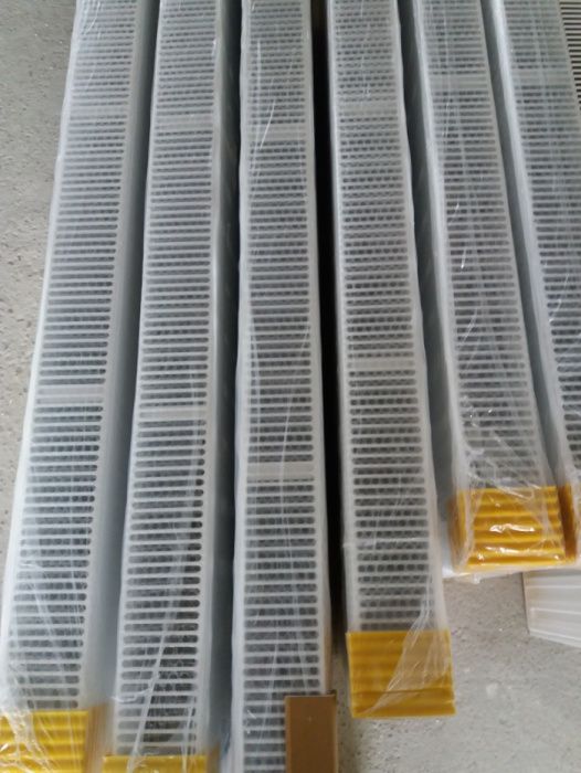 Sprzedam grzejnik nowy C 22 60 x 180 DIAMOND moc 3157 W.