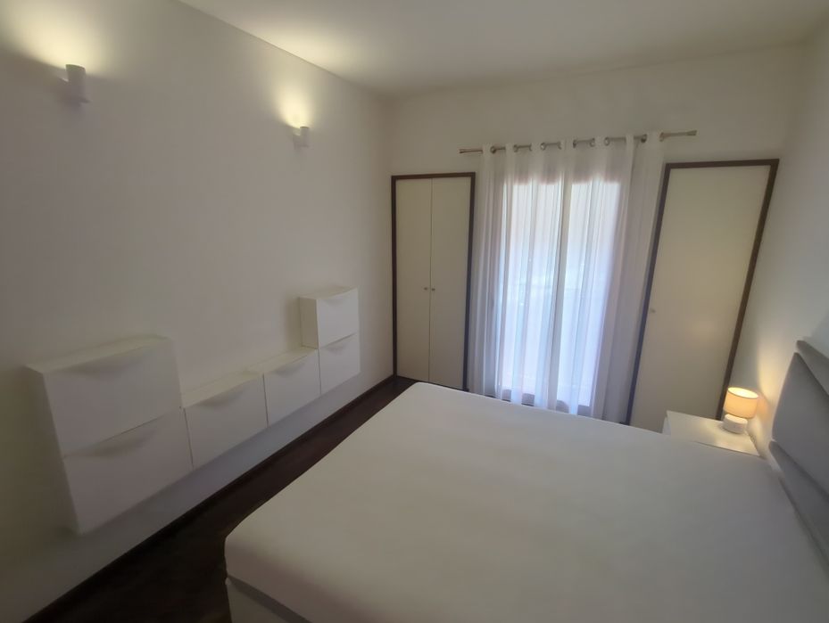 Arrenda-se apartamento T1