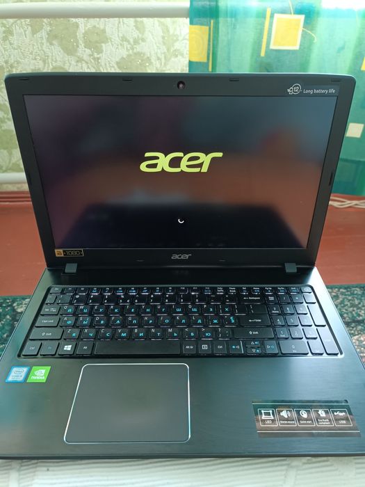 Отличный ноутбук Acer Aspire E5 576g