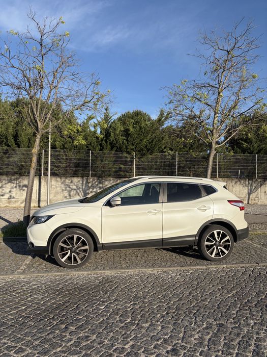 Nissan Qashqai 1.5 dci Tekna 19 Pele