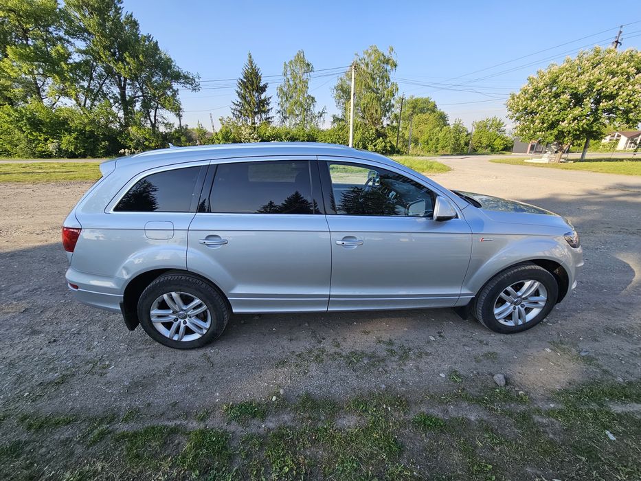 Audi Q7 2013 VIN WA1DGAFE3ED012403 фото оголошення 5 з 24