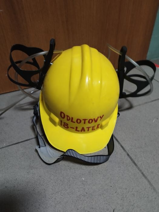 Kask na imprezę odlotowy 18-latek