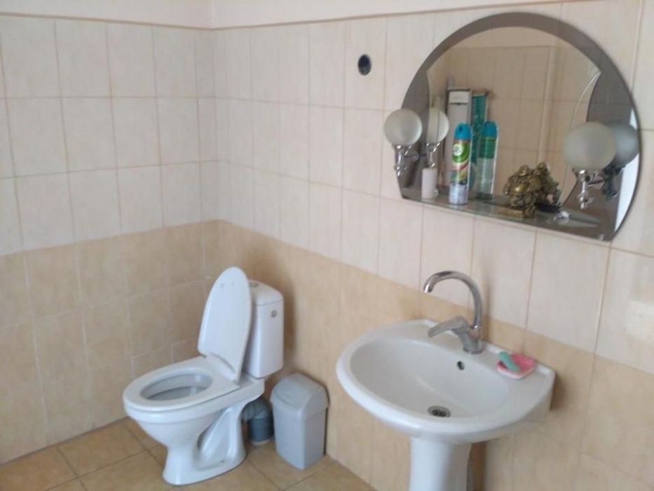Продається 2 будики  675 кв.м