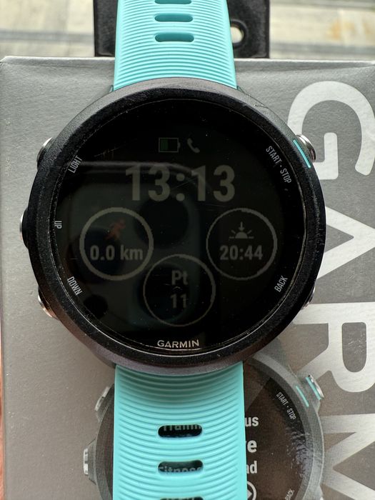 ジャンク GARMIN Forerunner 245 Music ジャンク GARMIN Forerunner 245 Music