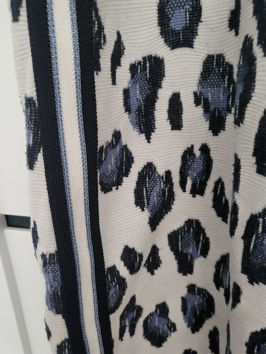 Sukienka niebieska panterka z lampasami L-XL Geisha