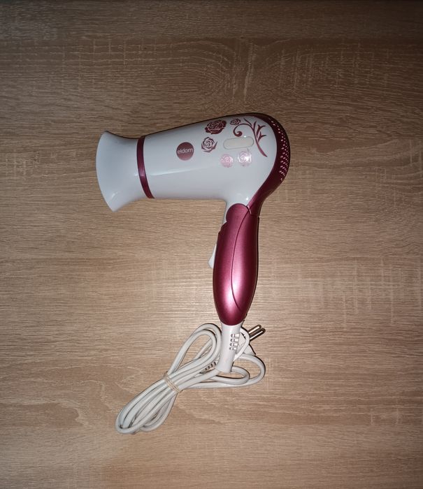 Sprzedam suszarkę do włosów