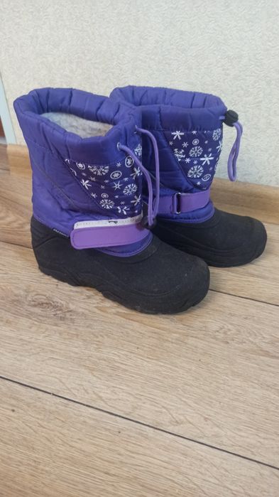 Кроссовки и ботинки для девочки