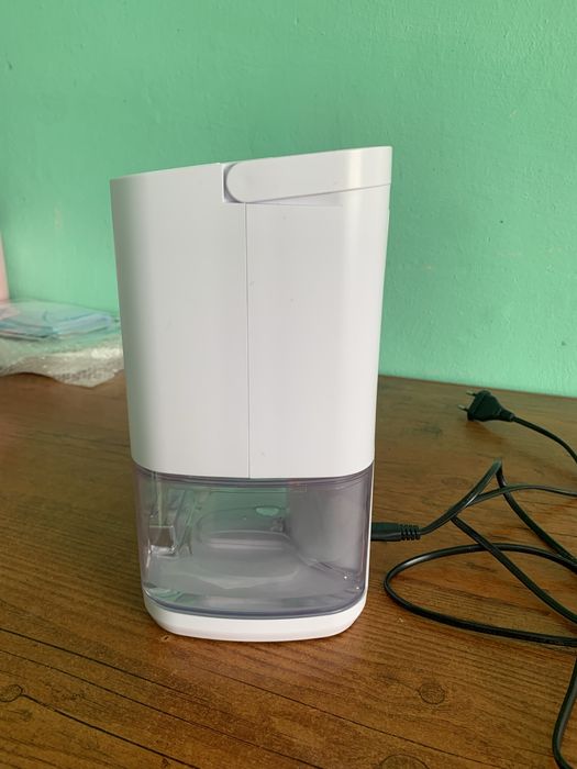 Осушувач повітря DEHUMIDIFIER