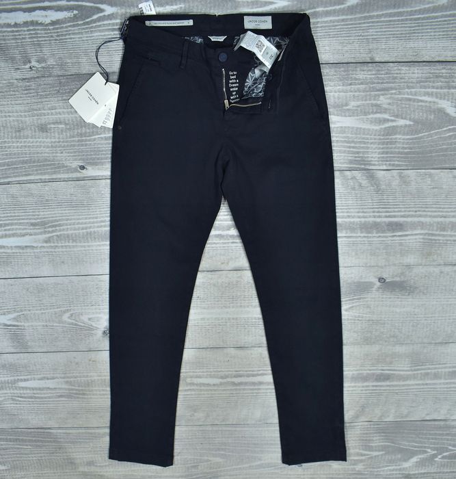 Jacob Cohen Bobby Granatowe Spodnie Chino Slim Fit 30