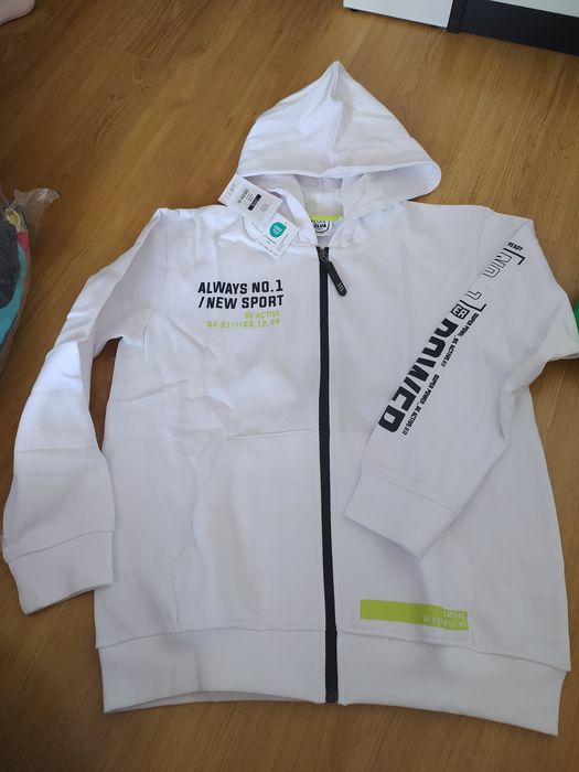 Nowa bluza biała rozm. 146 smyk cool club biała