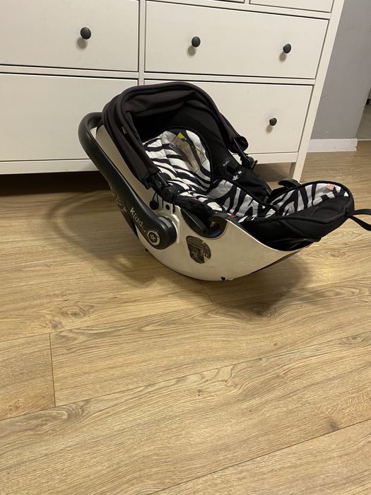 Kiddy evolution pro 2 zebra hot sale