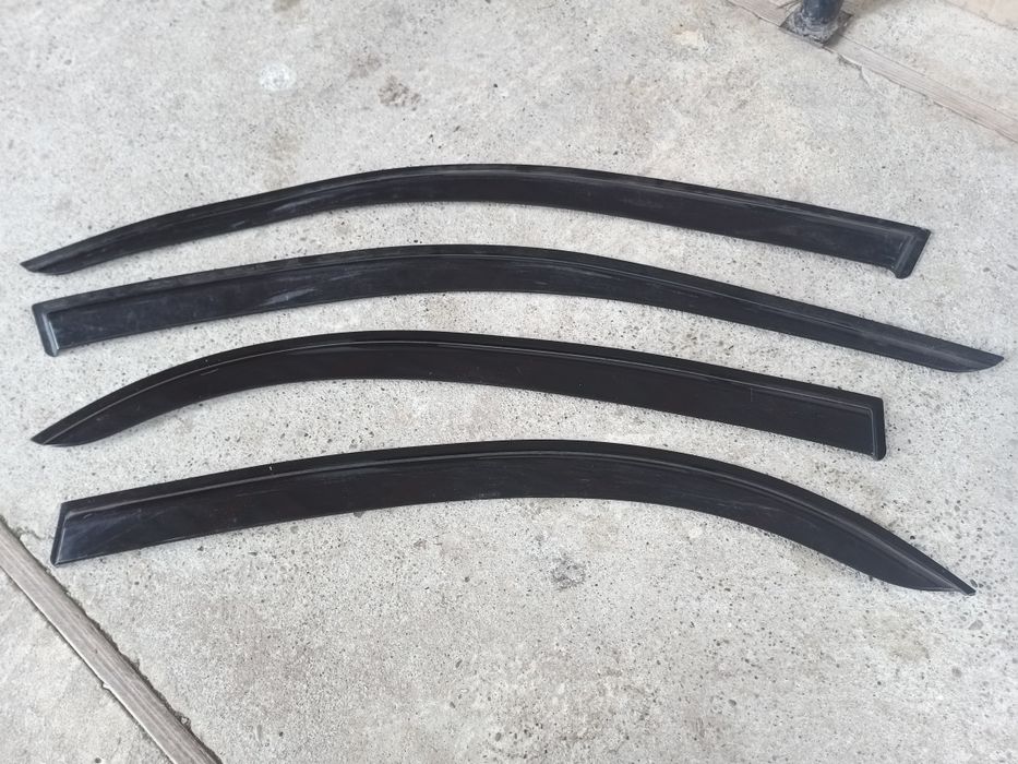 Дефлектори вікон Ланос, сенс седан