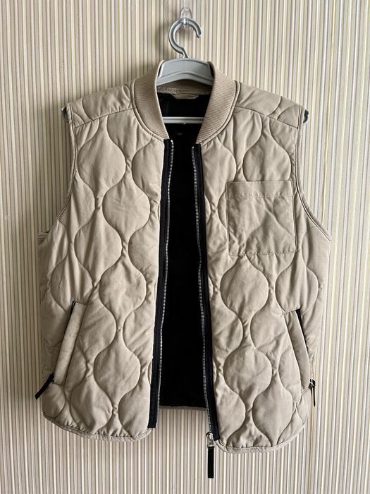 Жилет бежевий стьоганий River Island, розмір M