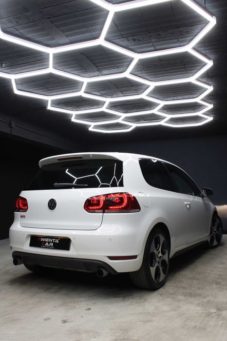 VW Golf 6 GTI DSG 2.0 TSI 211CV DYNAUDIO | TETO DE ABRIR (209€/Mês) — photo 2