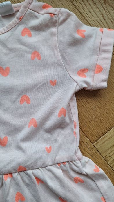 Sukienka w serduszka Cool Club 74