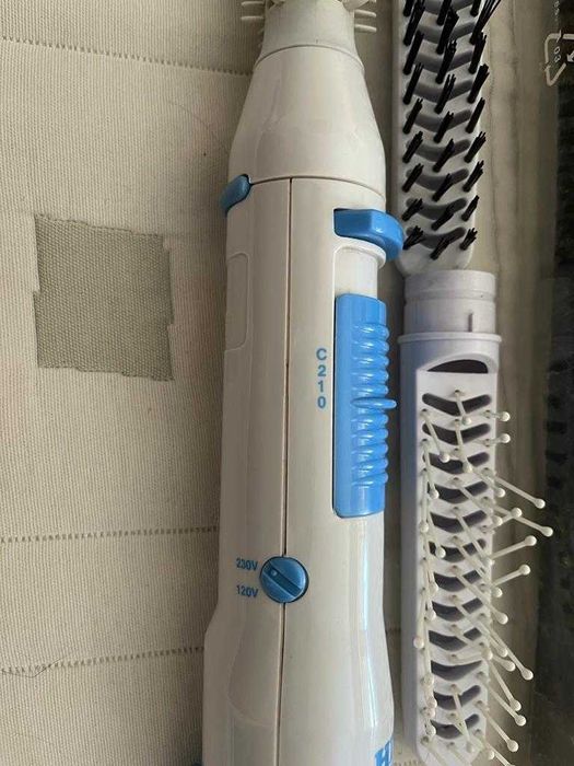 Enrolador elétrico de cabelo como novo