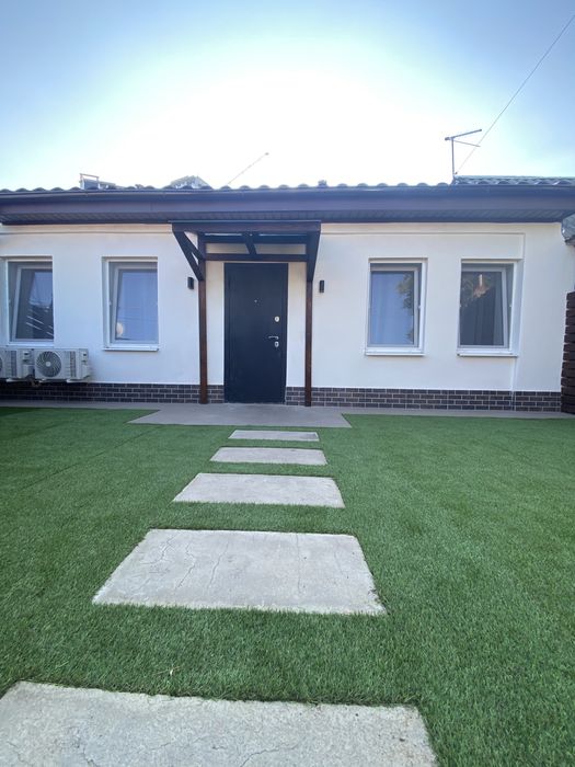 Сдам посуточно дом на 16-й ст.Фонтана Золотой Берег