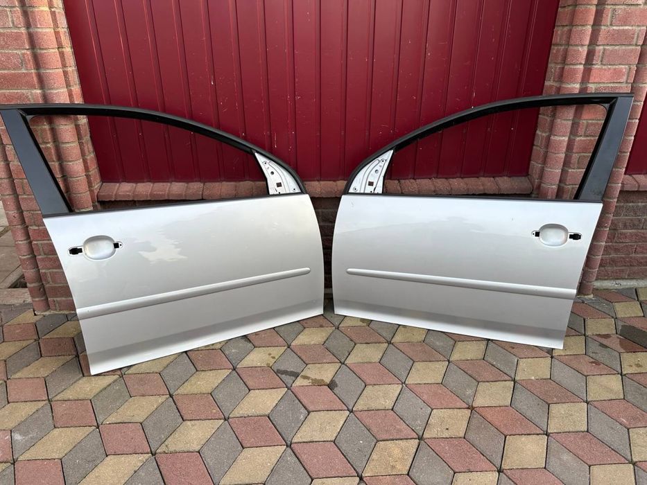 Двері Дверка VW Volkswagen Golf 5 Хачбек LA7W Рідна фарба