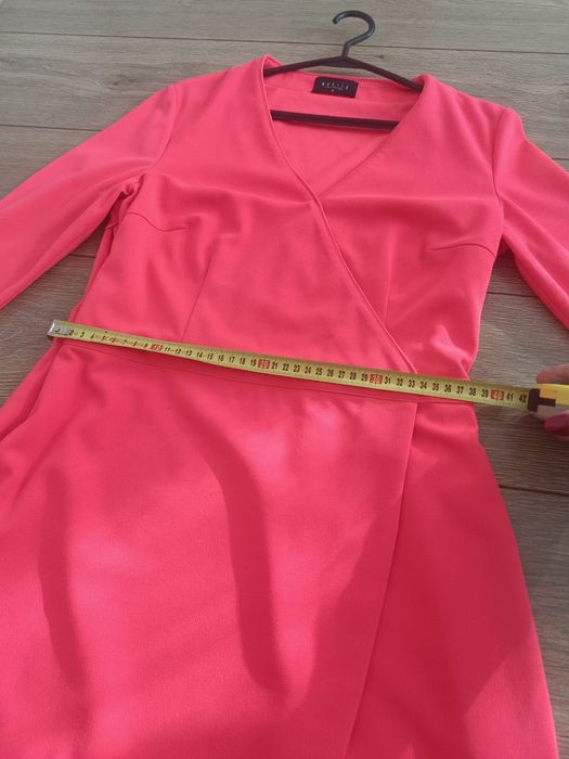 Sprzedam sukienka Mohito XL neon