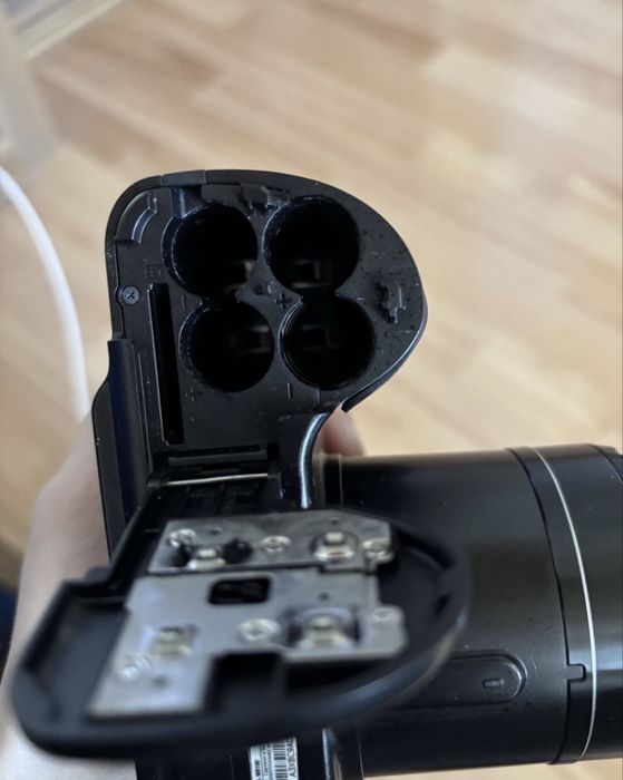Фотоапарат Samsung wb100