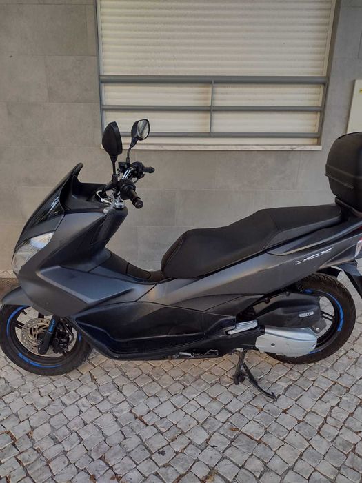 Moto Honda PCX 2014