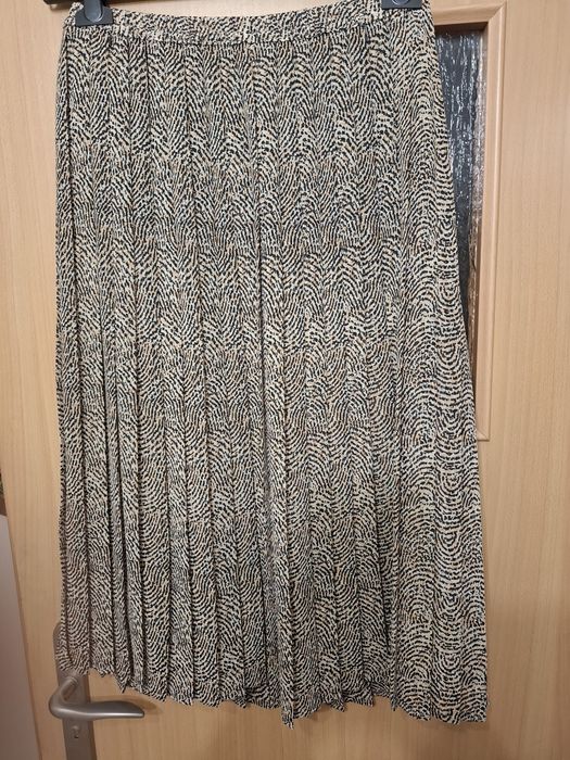 Plisowana panterka spódnica