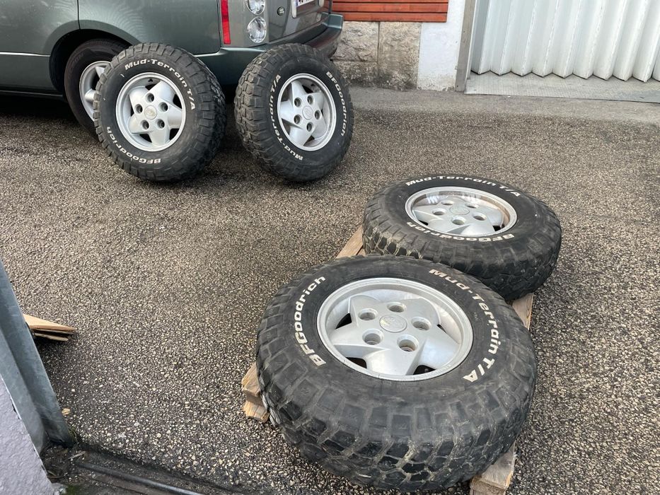 Jantes Land Rover Cyclone + Pneus BF Goodrich Mud Terrain 235X85X16