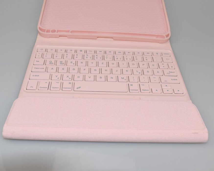 Etui z klawiaturą i touchpadem do iPad 10/11 Gen Bluetooth