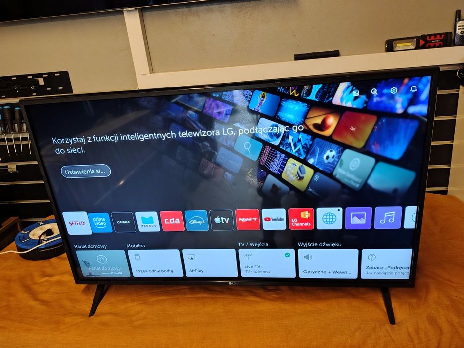 LG 43" 4K  LED Smart TV Netflix YouTube DVB-T